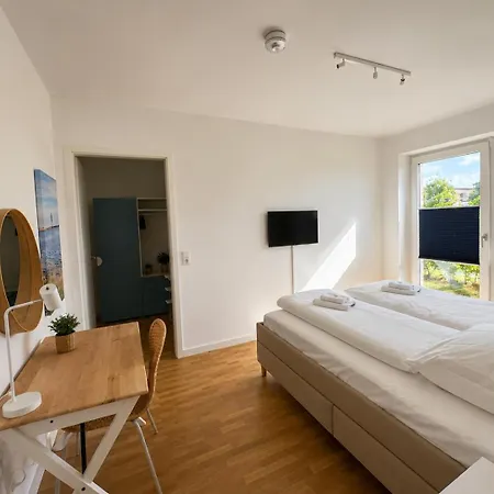 Haus Marina Kapitaen-alexander-strasse 39, 27472 Ankerplatz Whg. 22, Seesicht * Cuxhaven