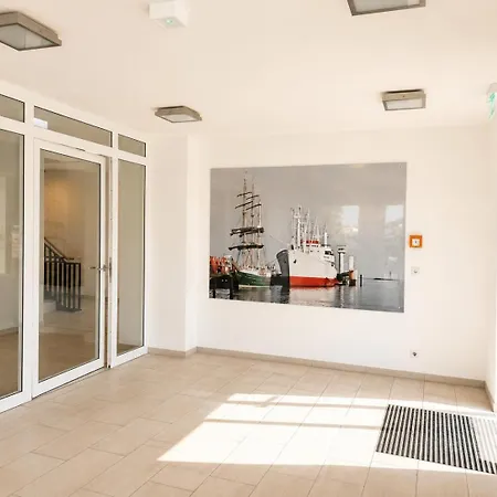 Haus Marina Kapitaen-alexander-strasse 39, 27472 Ankerplatz Whg. 22, Seesicht * Cuxhaven